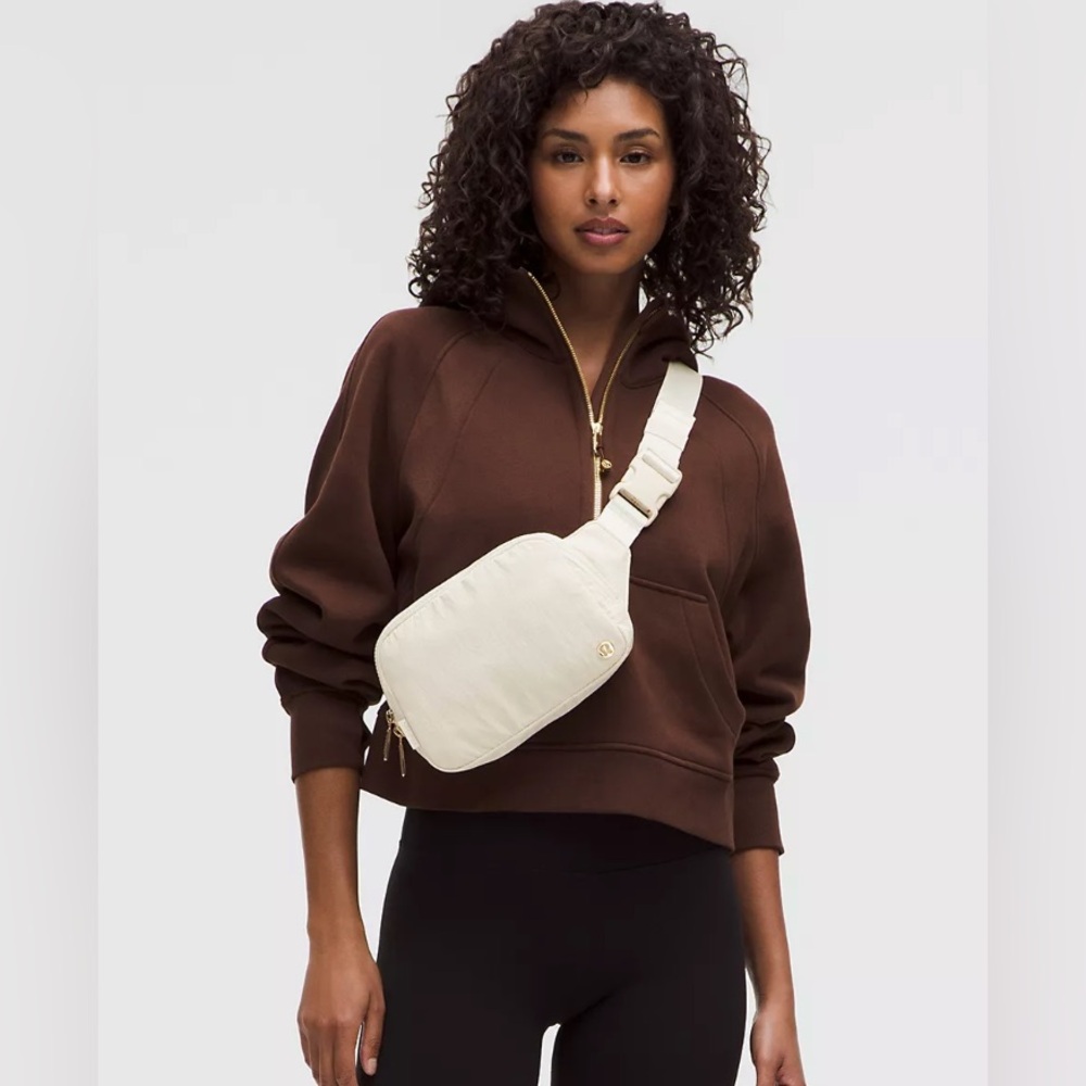 Lululemon Everywhere Belt Bag Large 2L Black